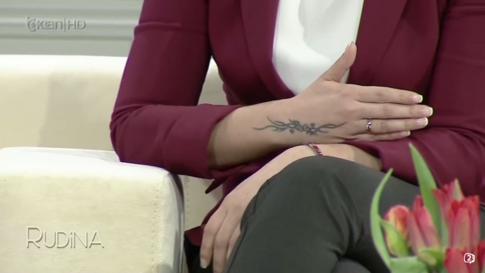 Zamira Rami te “Rudina”: Unë jam kryebashkiakja e vetme me tatuazh (FOTO)