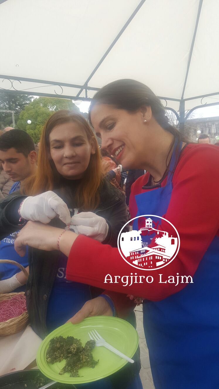 Dita e Verës, Mirela Kumbaro siç nuk e keni parë kurrë më parë (FOTO)