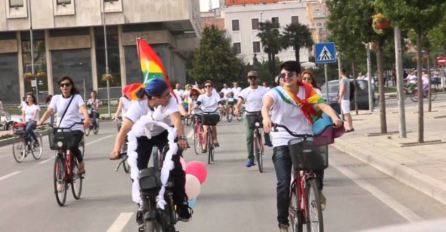 Homoseksualët thirrje Bashës: Mos pengoni paradën, mbështesni kauzën tonë