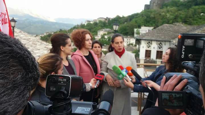 Vlahutin në Gjirokastër: Politika të lejojë qytetarët të votojnë më 18 qershor