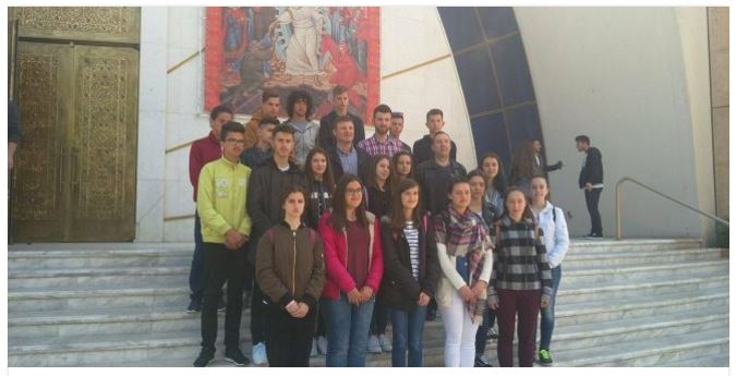 Heshtja e pashpjegueshme e Bashkisë Dropull dhe Anton Tunit për skandalin me ansamblin popullor