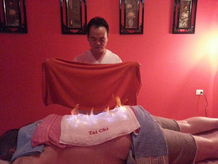 Flet mjeku kinez i VIP-ave shqiptar: Ju tregoj nga çfarë sëmundjen vuan Edi Rama