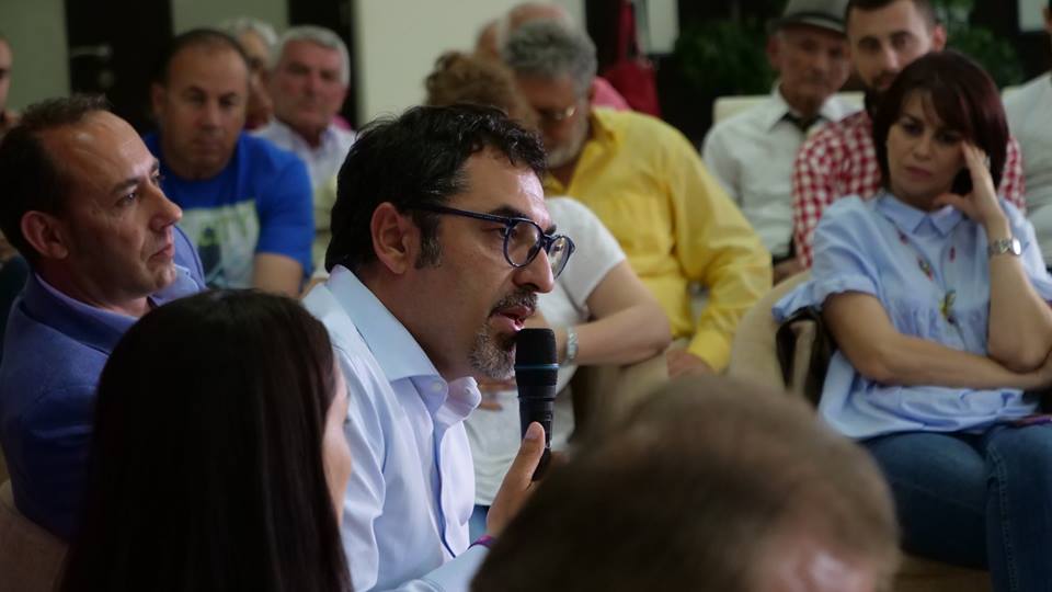 Çuçi me shkrimtarët: Emrat më të mëdhenj të letërsisë botërore në shtëpitë e vjetra  gjirokastrite