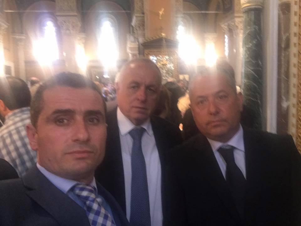 Një rrugë e dy punë në Athinë, Tritan Shehu “selfie” nga varrimi i Mitsotakis dhe gafat me drejtshkrimin e shqipes (FOTO)