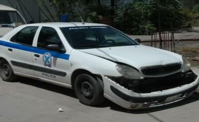 Greqi, kapet trafikanti shqiptar pasi goditi dy makina policie