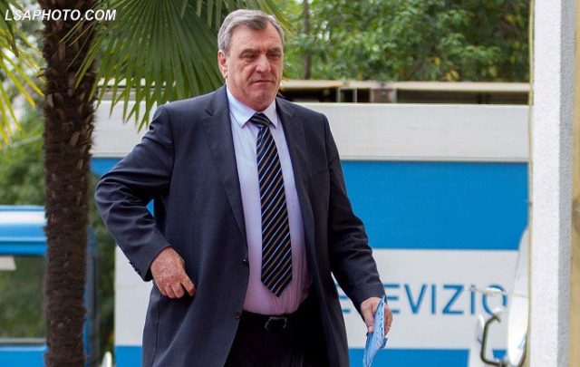 Apeli i fortë i Agron Dukës për njeriun e vetmuar dhe të sëmurë në Tepelenë (Njihuni me historinë e Kastriotit)