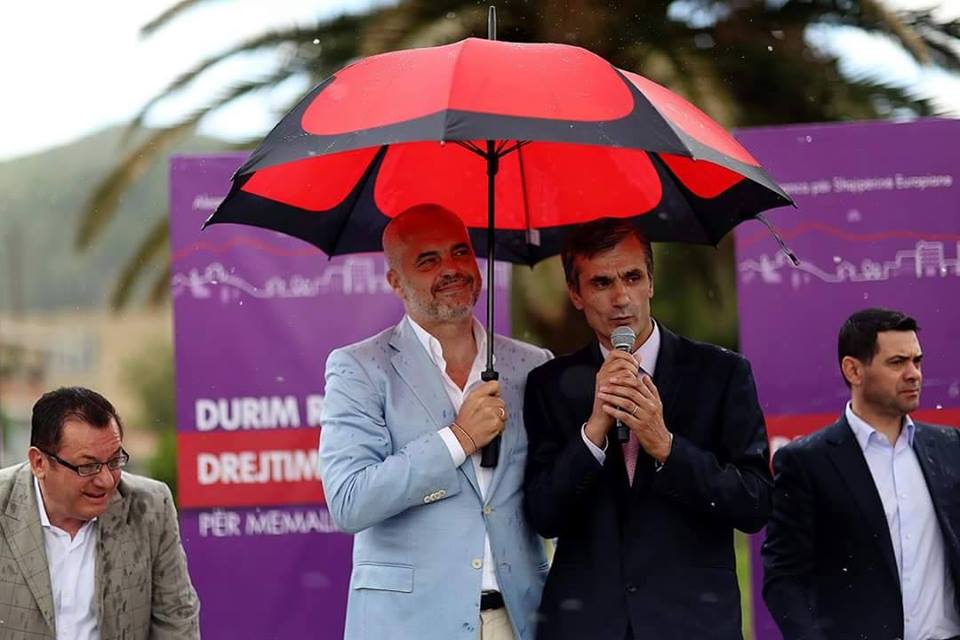 Llogaritë bankare në emër të fëmijëve, kjo është pasuria e deklaruar nga kryetari i Bashkisë Memaliaj