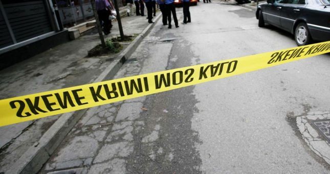 Tragjike, vdes vajza 27-vjeçare duke u vetëhedhur nga pallati