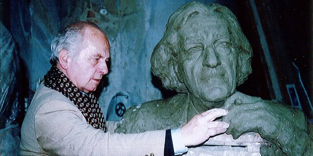 “Jetë në Bronz”, një dokumentar kushtuar skulptorit gjirokastrit Muntaz Dhrami