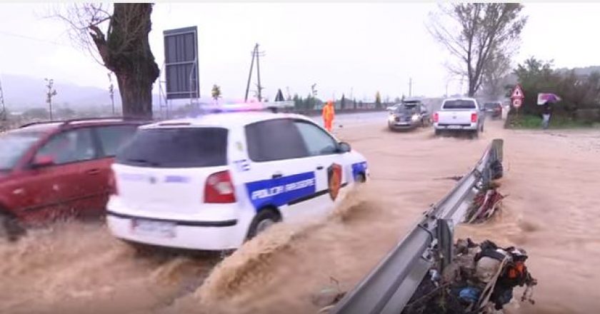 Viktima e parë e motit të keq, vdes një elektriçist (Emri)