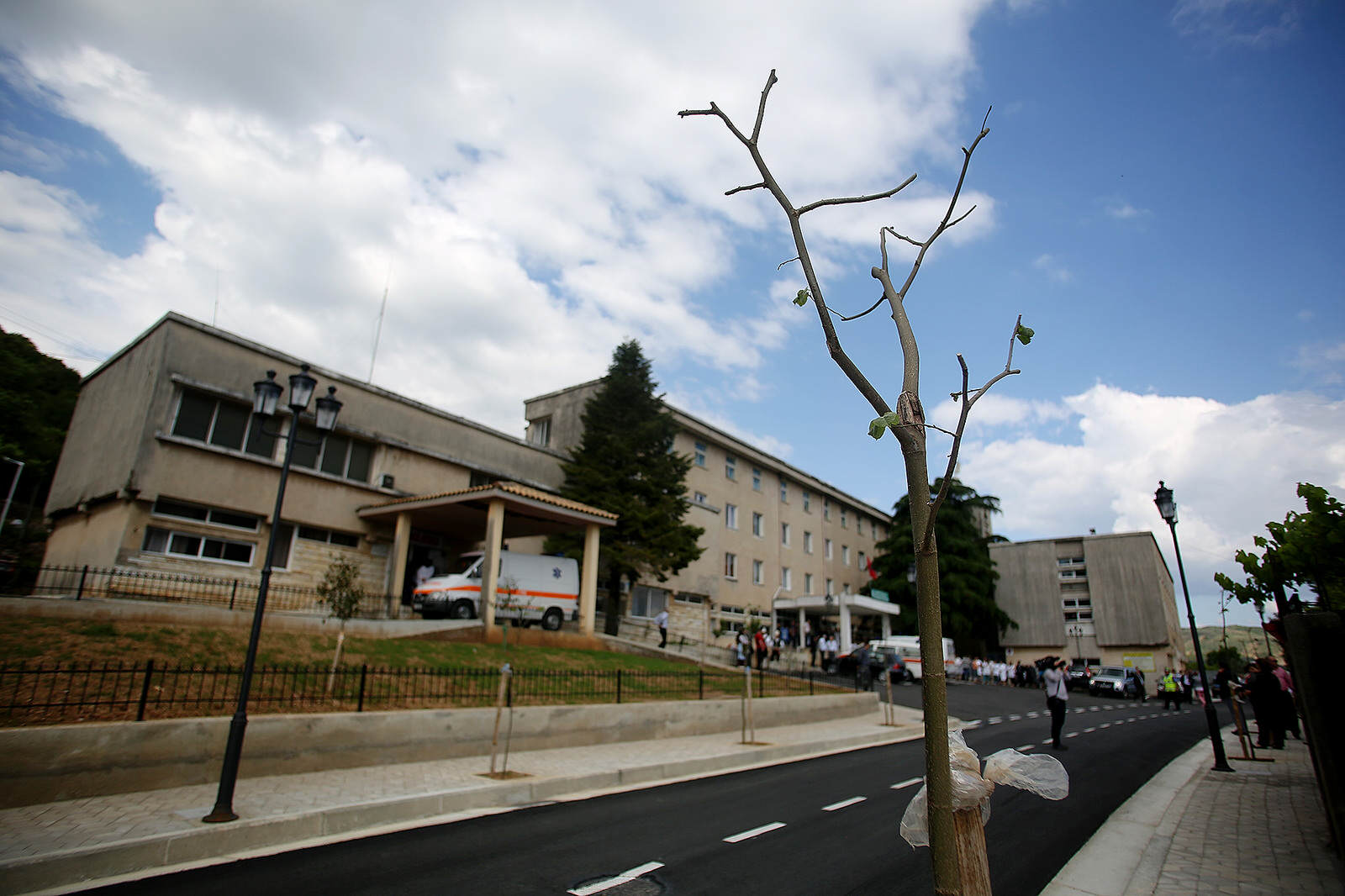 Pas Gjirokastrës, hapet konkursi edhe për drejtorët e spitaleve Tepelenë e Përmet. Ja cilat janë kriteret