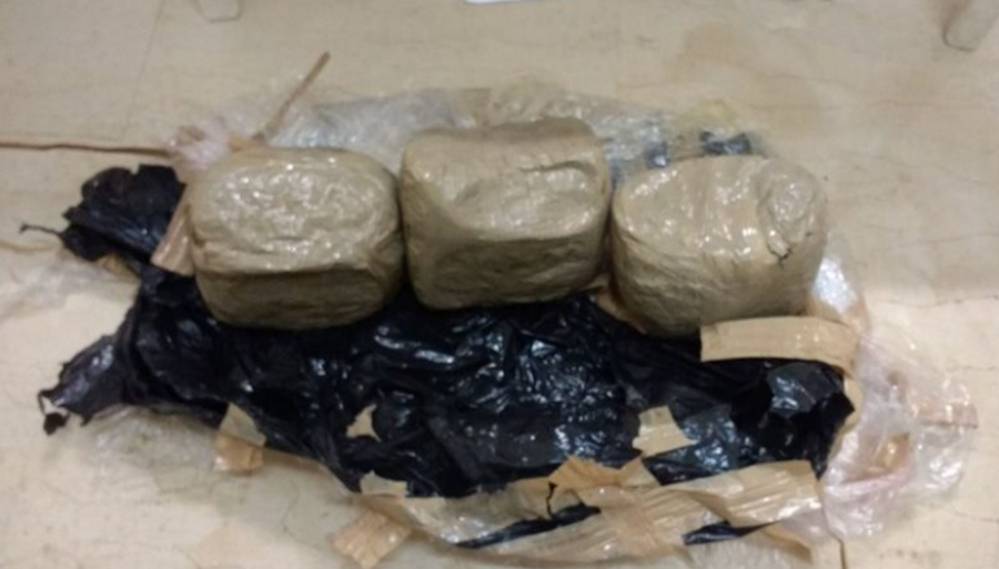 Greqi, pakot me kanabis nga Shqipëria dalin në breg të detit