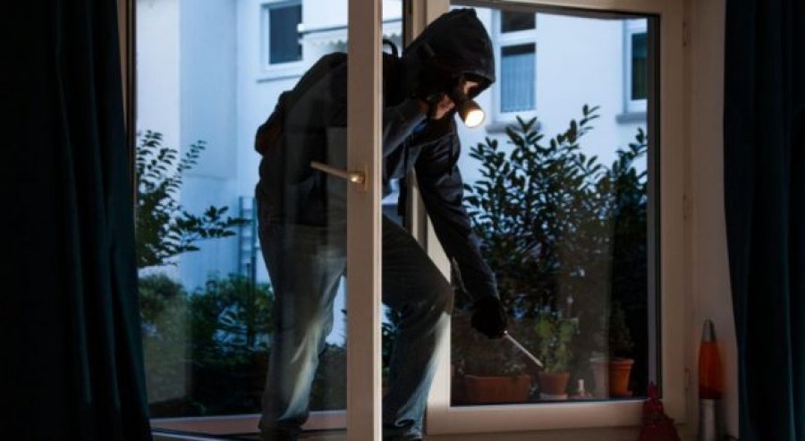 Arrestohet ‘Ali Baba’ i jugut, ky është personi që ka kryer mbi 100 vjedhje