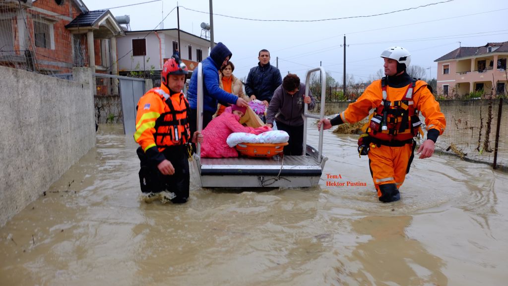 Policët shqiptarë përzgjidhen heronj të Ballkanit për vitin 2017