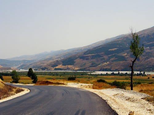 13.7 milionë euro për mirëmbajtjen e rrugës nga Mallakastra në Kakavijë