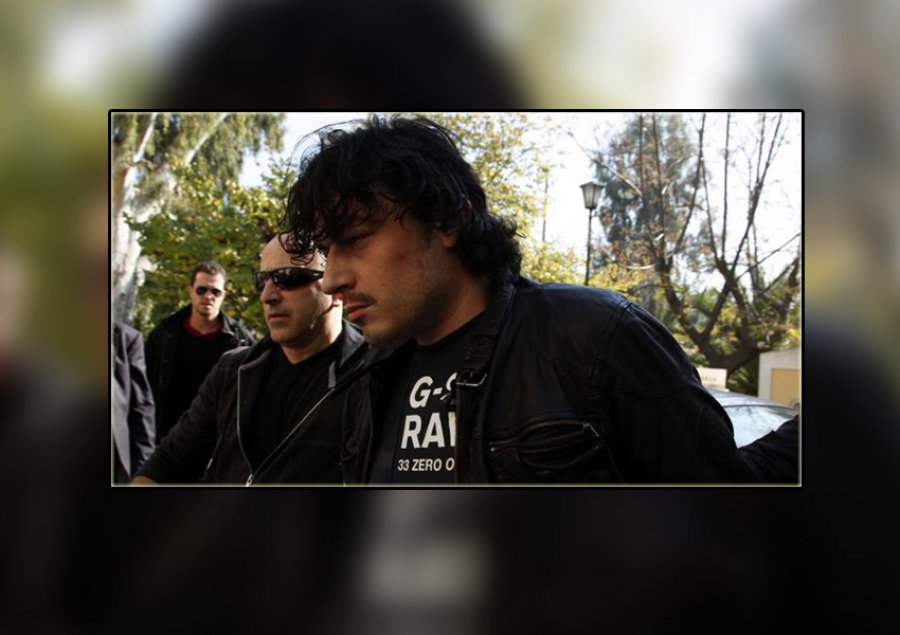 Tronditet Greqia, ekzekutohet krahu i djathtë i Alket Rizait (FOTO)