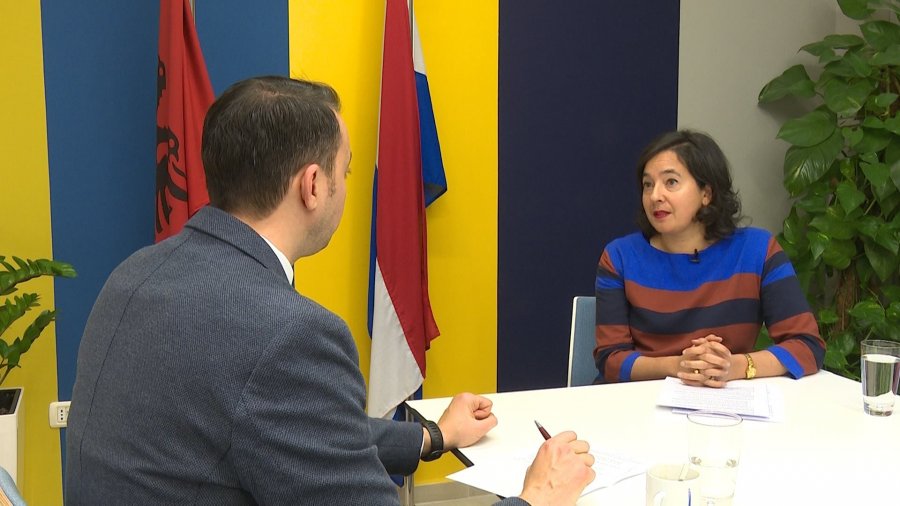 Ambasadorja e Holandës: Gjirokastra ndër qytetet e mia të preferuara në Shqipëri