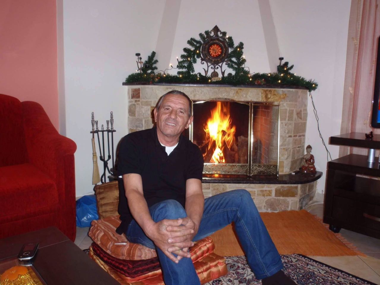 Detaje nga ngjarja, si u gjet i vdekur mbi trotuar ish futbollisti nga Saranda