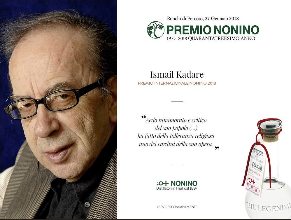 Ismail Kadare nderohet me çmimin e madh ndërkombëtar (FOTO)