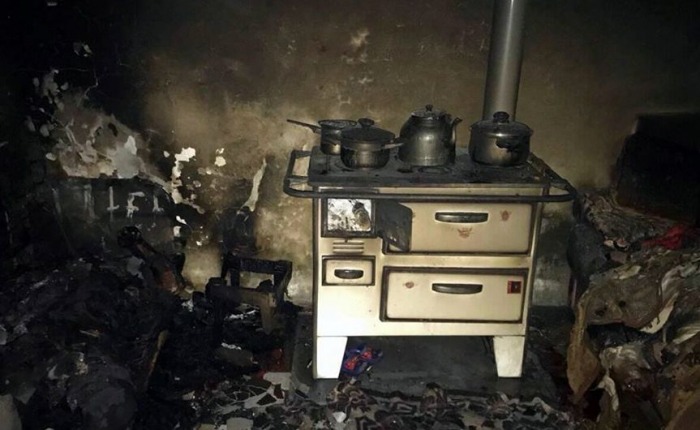 Krimi makabër, ja si u vranë nënë e bir para se të digjeshin