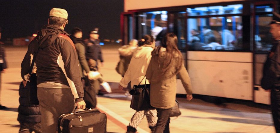 Kush iku, iku…! Gjermania mbyll dyert për azilkërkuesit