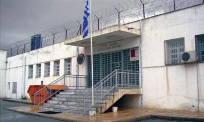 Ngjarje e rëndë në Kretë, shqiptari vetëvaret në qelinë e burgut