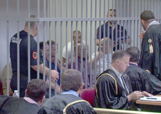 Gjykata jep 52 vite burg për ‘grupin e zjarrit’ në Lazarat