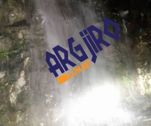 Orë dramatike në Gjirokastër, shihni si vërshon uji prapa pallateve te ‘Kodra e Shtufit’ (FOTO)