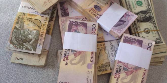 Arrestohen hajdutët e 100 milionë lekëve dhe një ‘Benzi’
