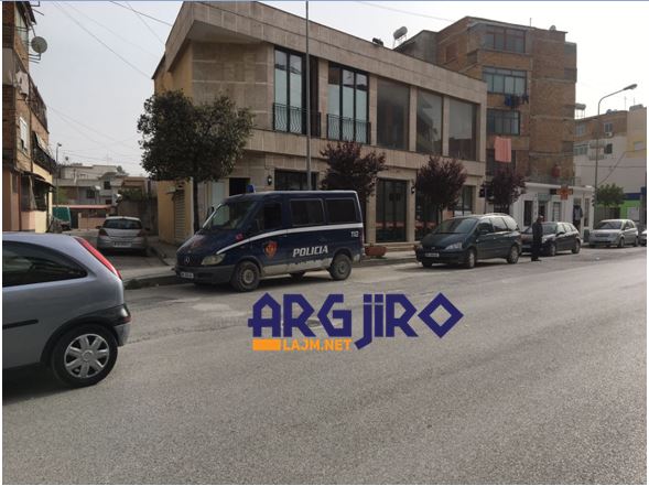 Sherr në lokalin e basteve, plagoset një person