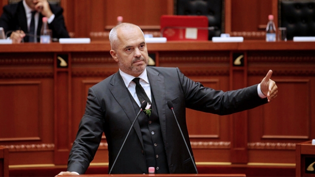 Zbardhet plani i Ramës, ja çfarë do t’i bëjnë Ramës nesër në Kuvend