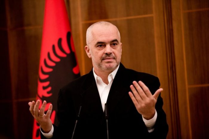 Kryeministri paralajmëron arrestime të bujshme ditët e ardhshme. Kush e ka radhën?