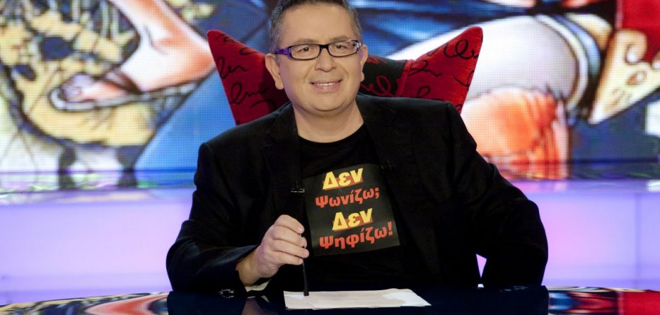 Njihuni me gazetarin grek që bën shkrime raciste kundër shqiptarëve