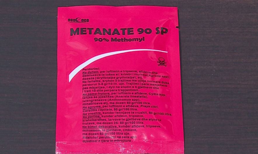 Pesticidi që na helmon përmes frutave dhe perimeve, shitet lirshëm në të gjitha farmacitë në Shqipëri