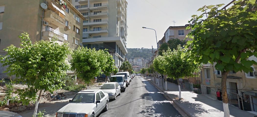 Aksident në Sarandë, makina përplas vajzën 7 vjeçe