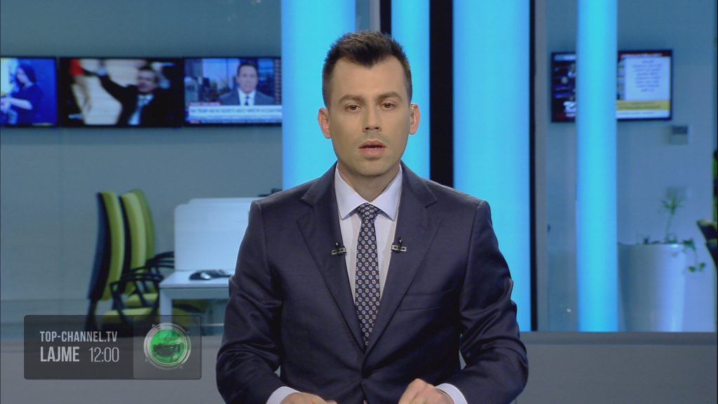 Përplasja me armë, gazetari rrëfen tmerrin në Dhërmi: Prekja trupin për njolla gjaku…