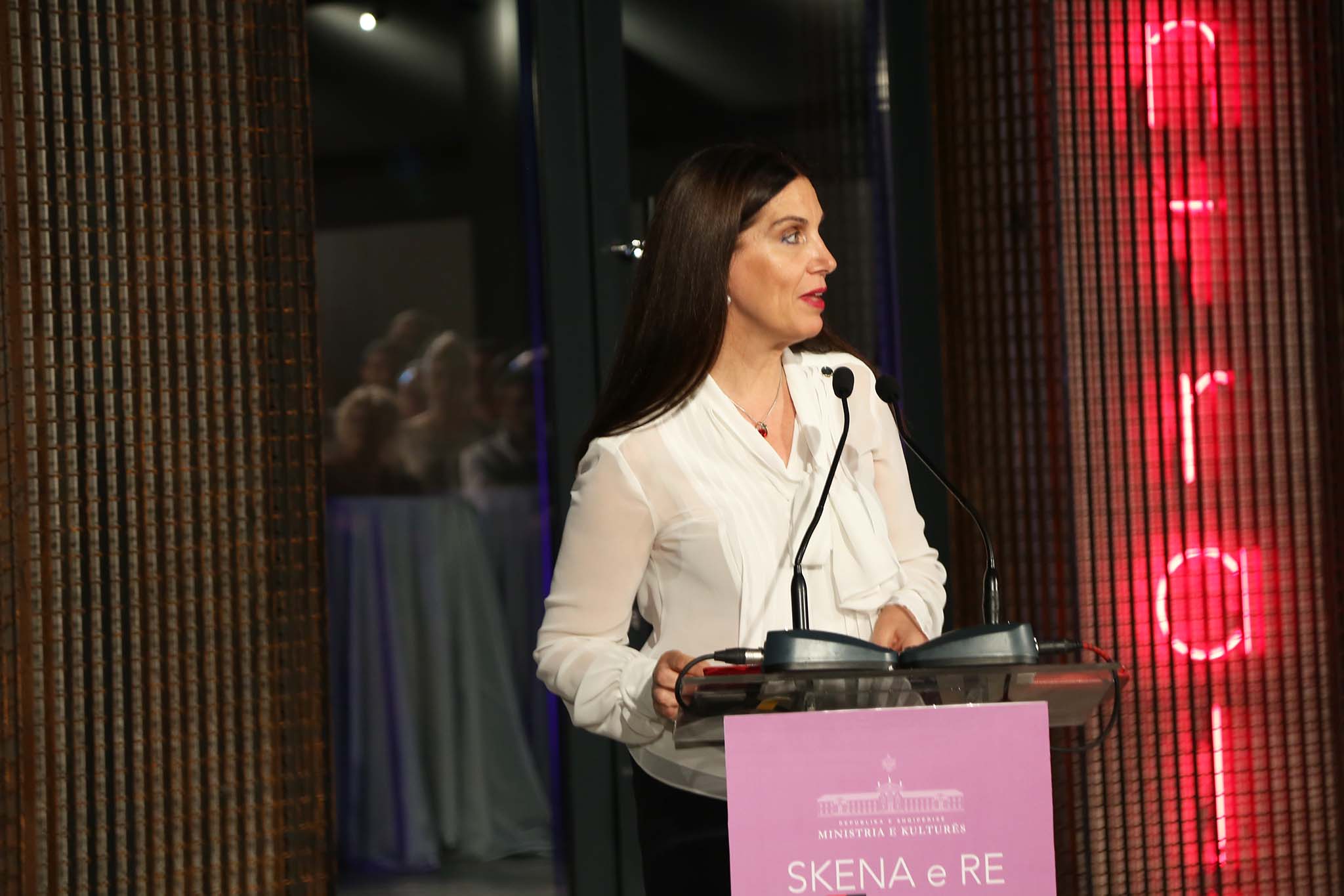 Perurohet Skena e Re Turbina/ Kumbaro: “Si shoqëri civile do të kisha protestuar për të kërkuar një ëndërr, si vendimmarrës duhen gjetur rrugët për realizimin e ëndrrës”