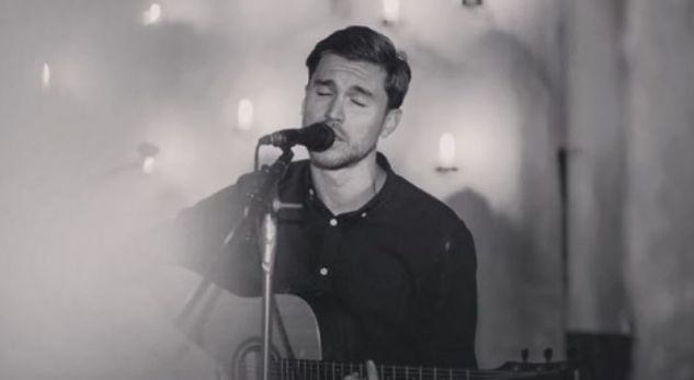 Ejani sonte në Kalanë e Gjirokastrës, koncert nga këngëtari Shpat Deda