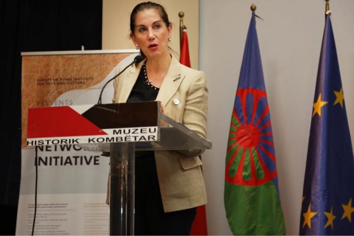 Kumbaro: Mbështetje për integrimin e komunitetit rom në Shqipëri