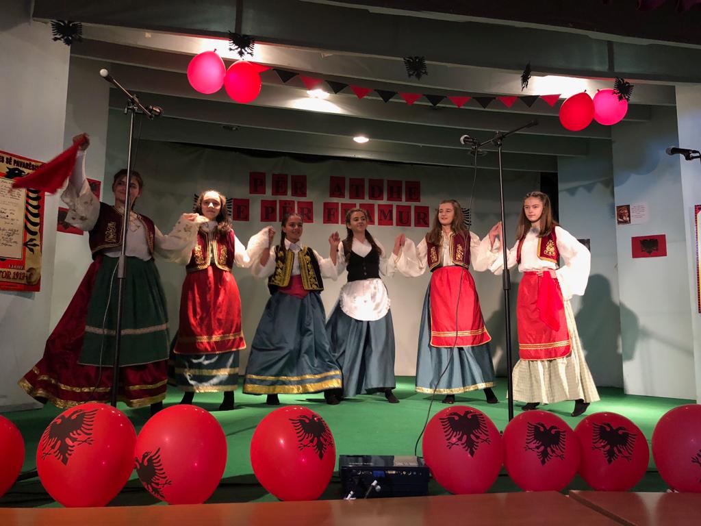 106 vjetori i Pavarësisë, ngrihet flamuri kuq e zi në Libohovë (FOTO)