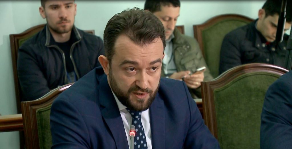 Kush është Arlind Gjokuta, gjirokastriti i çuar nga Rama në krye të Doganave