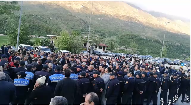 Pamjet flasin vetë, ja sa është katandisur PD Gjirokastër (VIDEO)