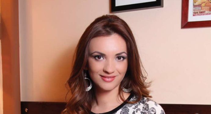 “Çfarë do të mbillni do të korrni”, zv.ministrja e Arsimit sqaron gafën në panair