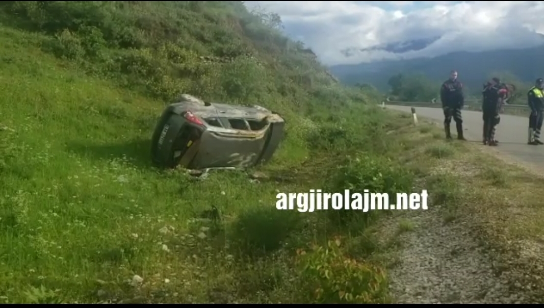 Aksident i frikshëm në Gjirokastër, tre të plagosur (VIDEO)