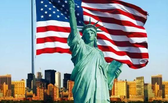 Lajm i keq për shqiptarët, Trump do të anulojë Lotarinë Amerikane