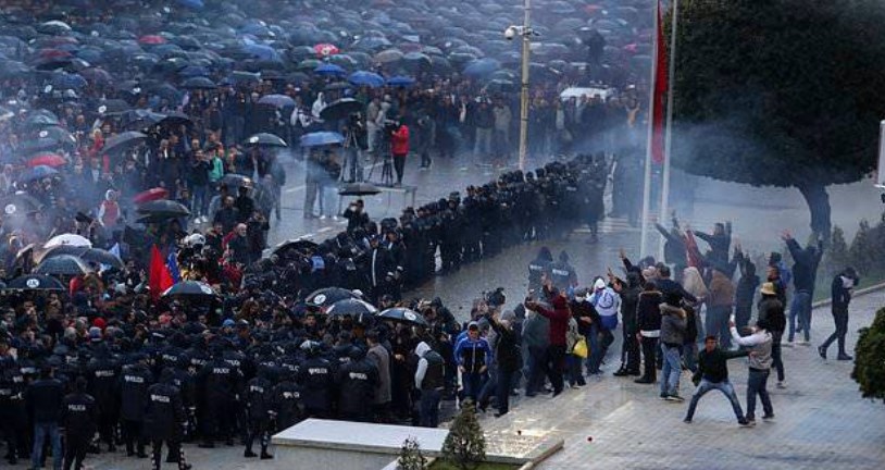 Çfarë do të ndodhë sot në Tiranë? PD kërkon leje deri në mesnatë për protestën, por…