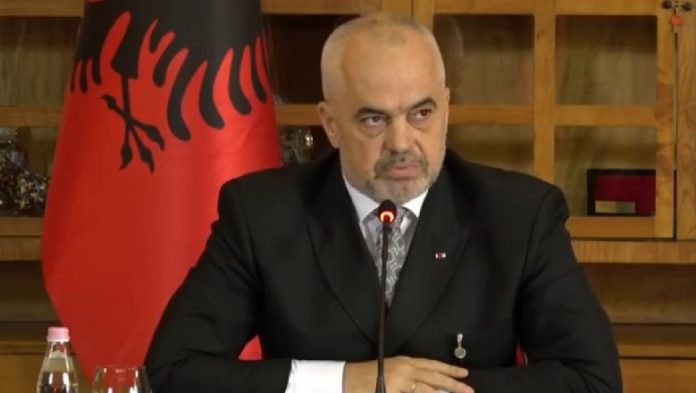 Rama mesazh opozitës: Nëse doni paqe do të ketë veç nëse nuk shani Shqipërinë në gjuhë të huaj