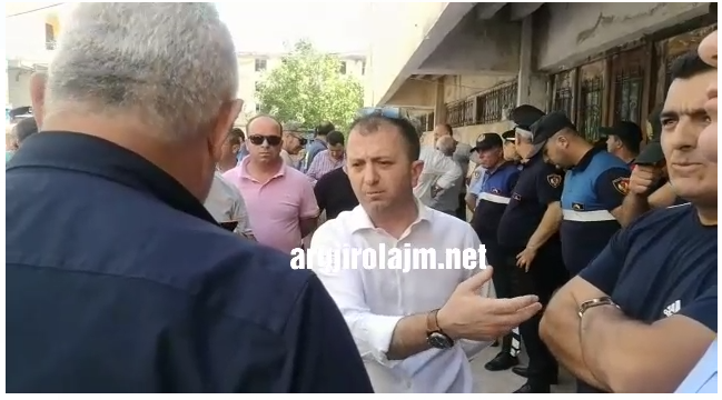 Të besuarit e Zamira Ramit kërkojnë prishjen e KZAZ-së Gjirokastër (VIDEO)