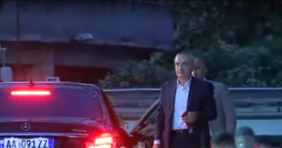 Në pritje të Ramës, Meta që në orën 5:00 në Presidencë