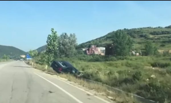 Aksident në rrugën Levan-Tepelenë, tre të plagosur